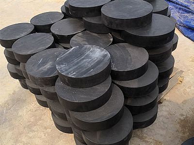 梓潼县板式橡胶支座由若干层橡胶片与薄钢板经加压硫化
